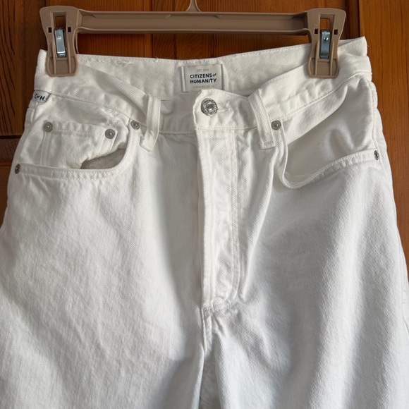 Citizens of Humanity Pina Cropped Low Rise Baggy Cotton Jean in Chalk - Picture 8 of 11